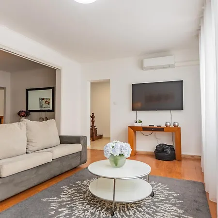 Casa Mae Deus - House Azores Понта-Делгада