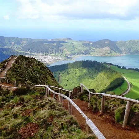 Апартаменты Casa Mae Deus - House Azores Понта-Делгада